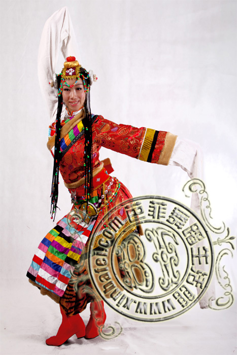 织锦藏族服装