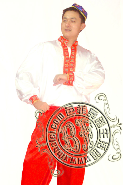 维族男（红白）新疆服