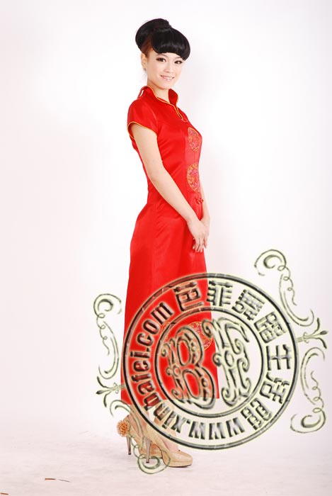 中式礼仪旗袍