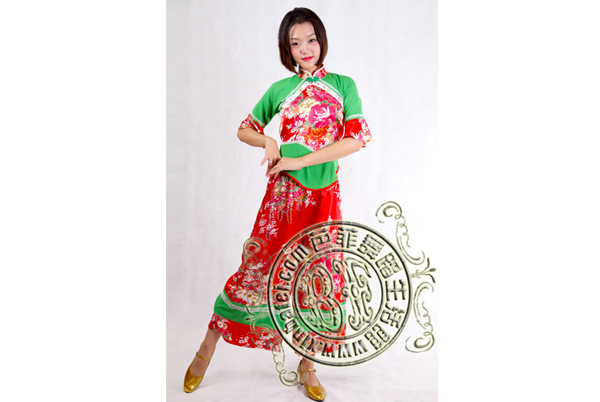 汉族民族舞蹈服装