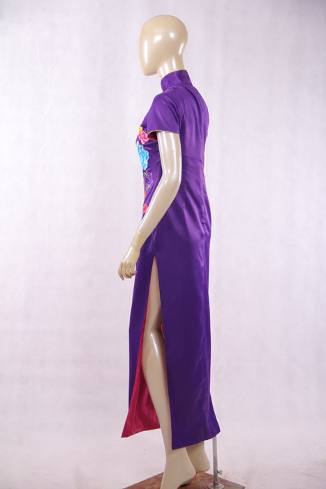 走秀款紫旗袍
