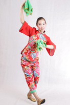 红背面 汉族服装